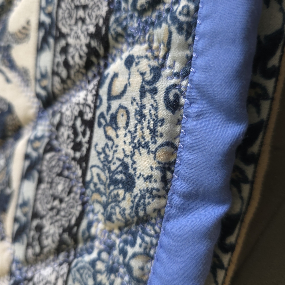 Blue and White Elephant Print Quilted Book Protector - Picture 5 of 7